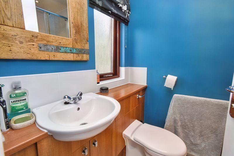 En-Suite 1 Angle 2