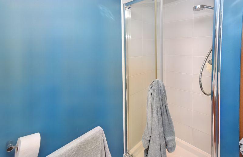 En-Suite1 Angle 1