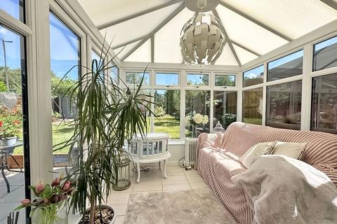 59 Howdles Lane, Brownhills, Walsall, WS8 7PJ