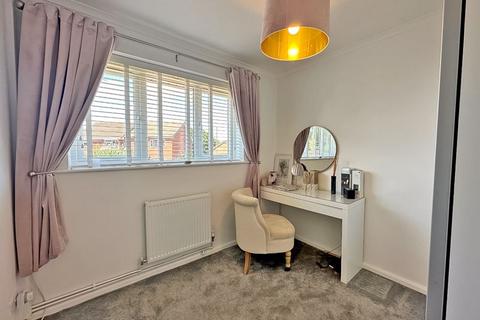59 Howdles Lane, Brownhills, Walsall, WS8 7PJ