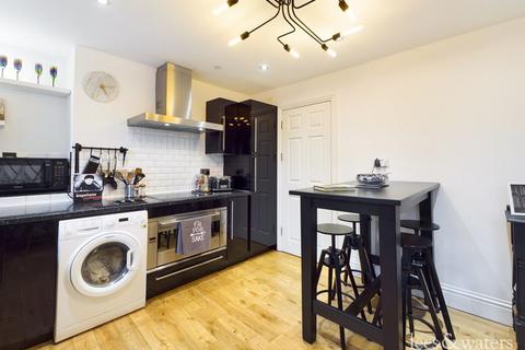 2 bedroom apartment for sale - Castle Street, Bridgwater