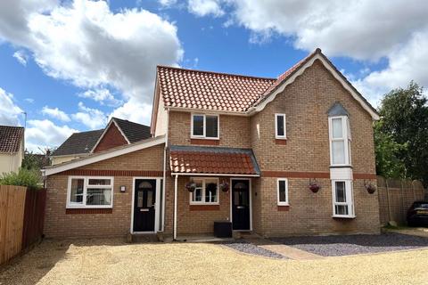 4 bedroom detached house for sale, Cloverfields, Thurston