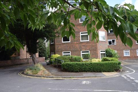 2 bedroom retirement property for sale - Opposite Westbrooke Gardens - Alton town centre