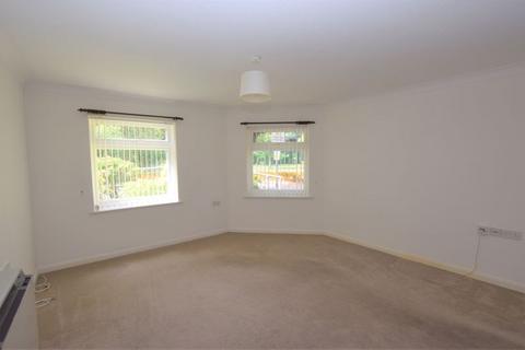 2 bedroom retirement property for sale, Opposite Westbrooke Gardens - Alton town centre