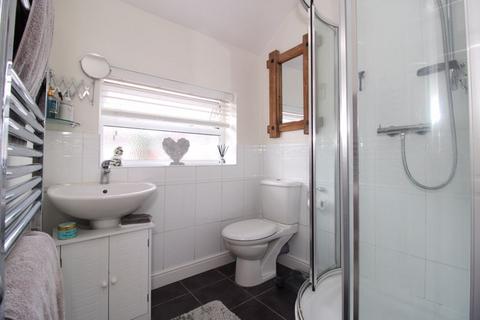 42 Blackthorne Road, Walsall, WS5 4NF