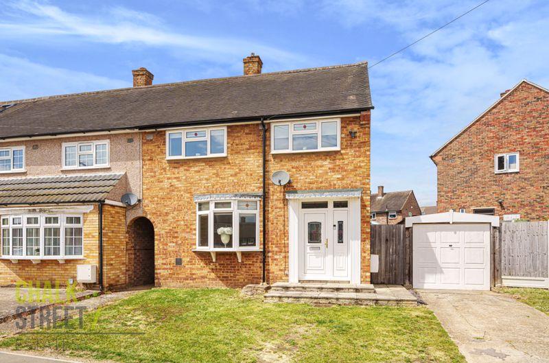 Penzance Gardens, Harold Hill, RM3 3 bed end of terrace house for sale