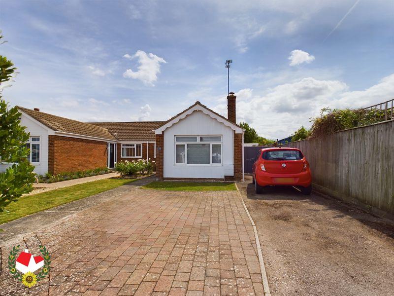 Kaybourne Crescent, Churchdown... 3 bed semidetached bungalow £385,000