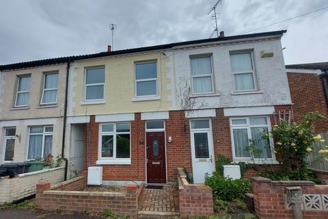 2 bedroom terraced house to rent, Cemetery Road, Houghton Regis