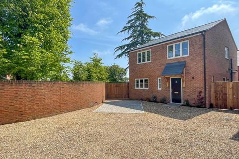 3 bedroom detached house for sale, White Horse Lane, Aylesbury HP22