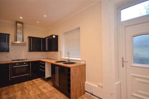2 bedroom terraced house to rent, Huddersfield Road, Mirfield, West Yorkshire, WF14