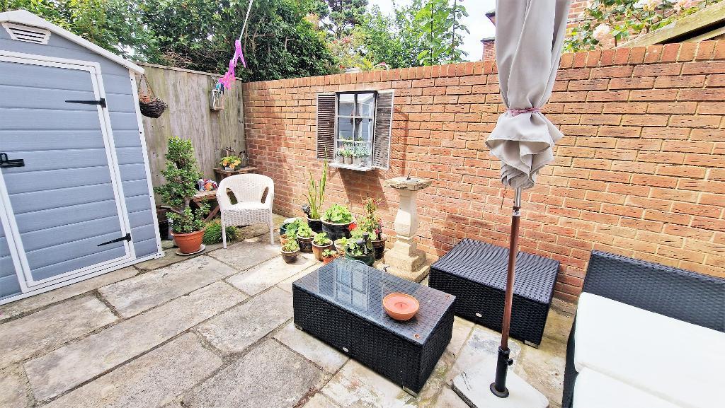 Rear Courtyard Garden