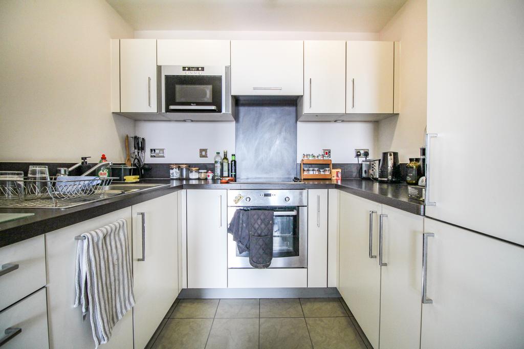 Ocean House, Dalston Square E8 2 bed apartment - £2,550 pcm (£588 pw)