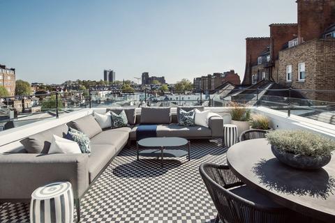 2 bedroom apartment to rent, Prince of Wales Terrace