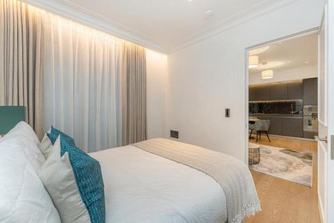 1 bedroom apartment to rent, Regents Crescent