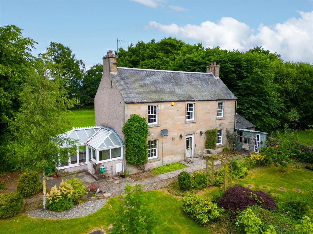 Ashfield, Wardside, Muthill, Crieff, PH5 4 bed detached house for sale