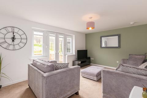 28 Cushat Gardens, Mayfield, Dalkeith, EH22 5RQ