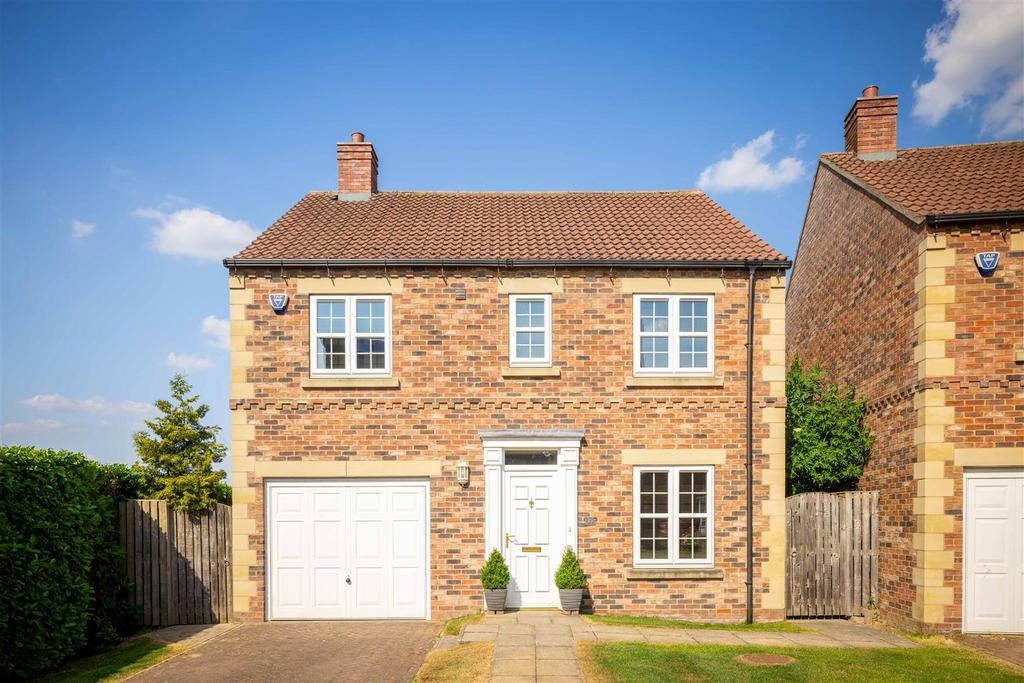Riverside View, Tadcaster LS24 4 bed detached house for sale £425,000