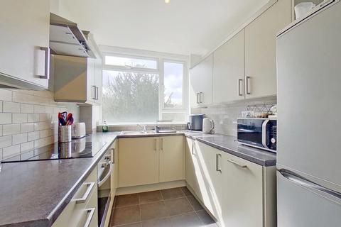 2 bedroom flat to rent, Burton Lodge, 15 Portinscale Road, Putney, SW15