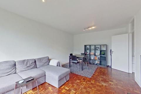 2 bedroom flat to rent, Burton Lodge, 15 Portinscale Road, Putney, SW15