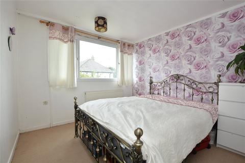 4 Nursery Close, Leeds, LS17 7EB