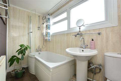 4 Nursery Close, Leeds, LS17 7EB
