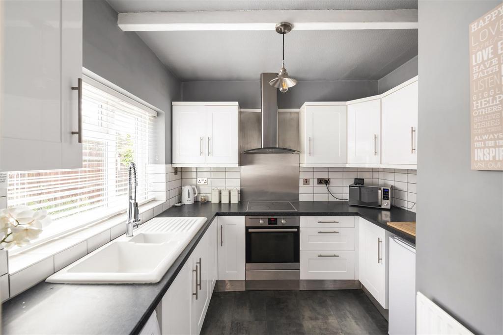 49 Horley Road internals15 3.jpg
