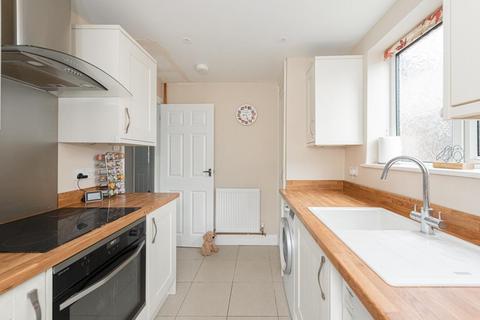 181 Ardrossan Gardens, Worcester Park, KT4 7AZ