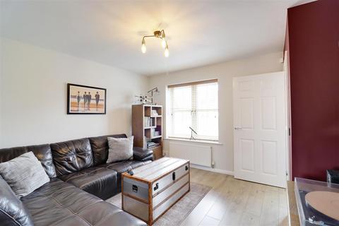 144 Grosvenor Road, Kingswood, Hull, HU7 3FD