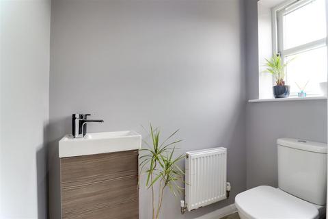 144 Grosvenor Road, Kingswood, Hull, HU7 3FD