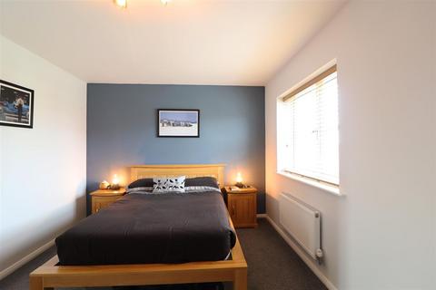 144 Grosvenor Road, Kingswood, Hull, HU7 3FD
