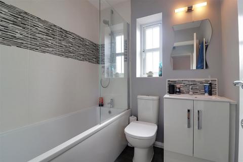 144 Grosvenor Road, Kingswood, Hull, HU7 3FD