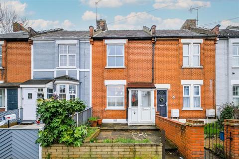 26 Waltham Road, Woodford Green, IG8 8DN