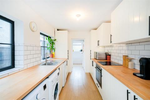 26 Waltham Road, Woodford Green, IG8 8DN