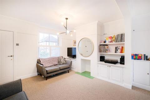 26 Waltham Road, Woodford Green, IG8 8DN