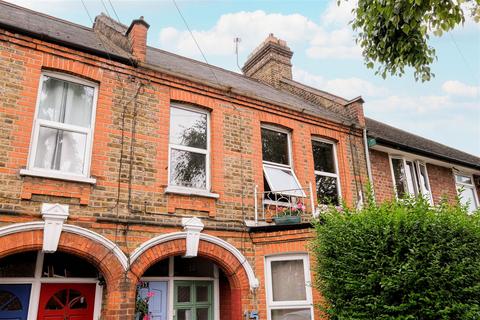 13 Winns Avenue, Walthamstow, London, E17 5HD