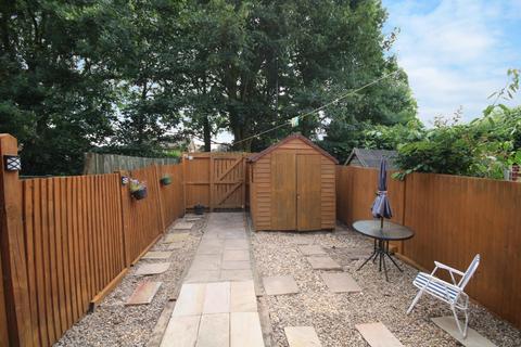 8 Queens Road, Knaresborough, HG5 0AT