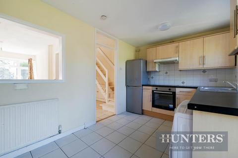 2 Badgers Copse, Worcester Park, KT4 7EZ