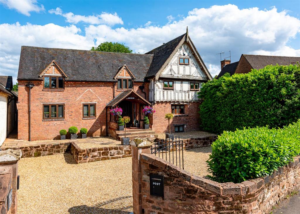 Grange Hall Farm, Brewood Road, Coven 5 bed detached house for sale £