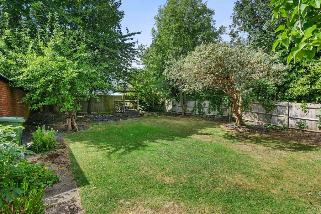 Garden1.JPG
