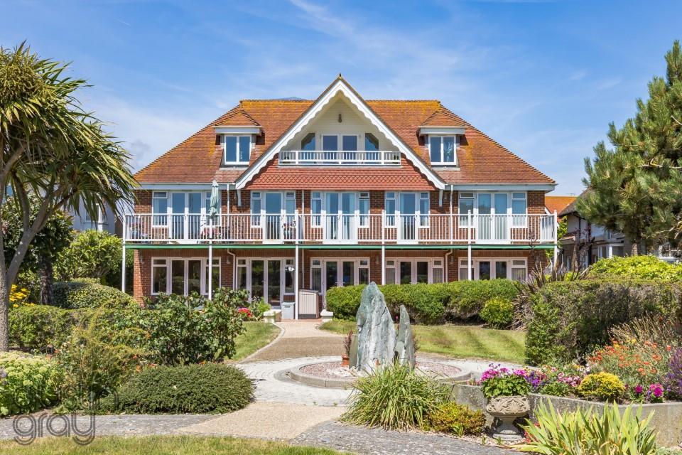 West Parade, Worthing 3 bed flat for sale £850,000
