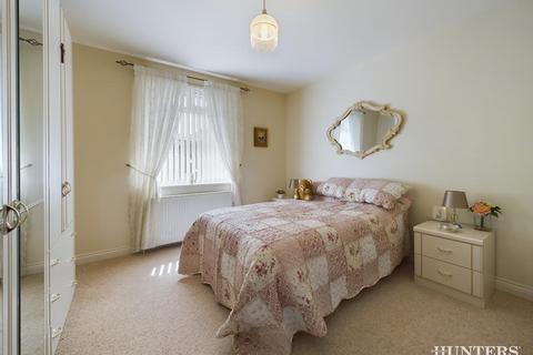 8 Barr Hills, Consett, DH8 5NB