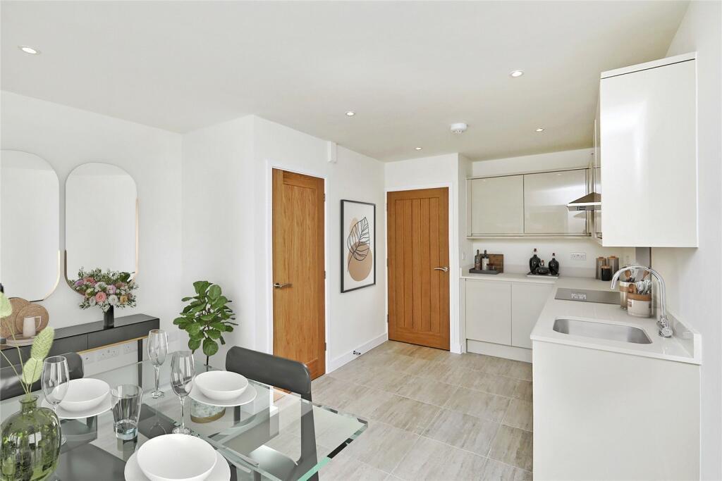 Living/Dining Kitchen