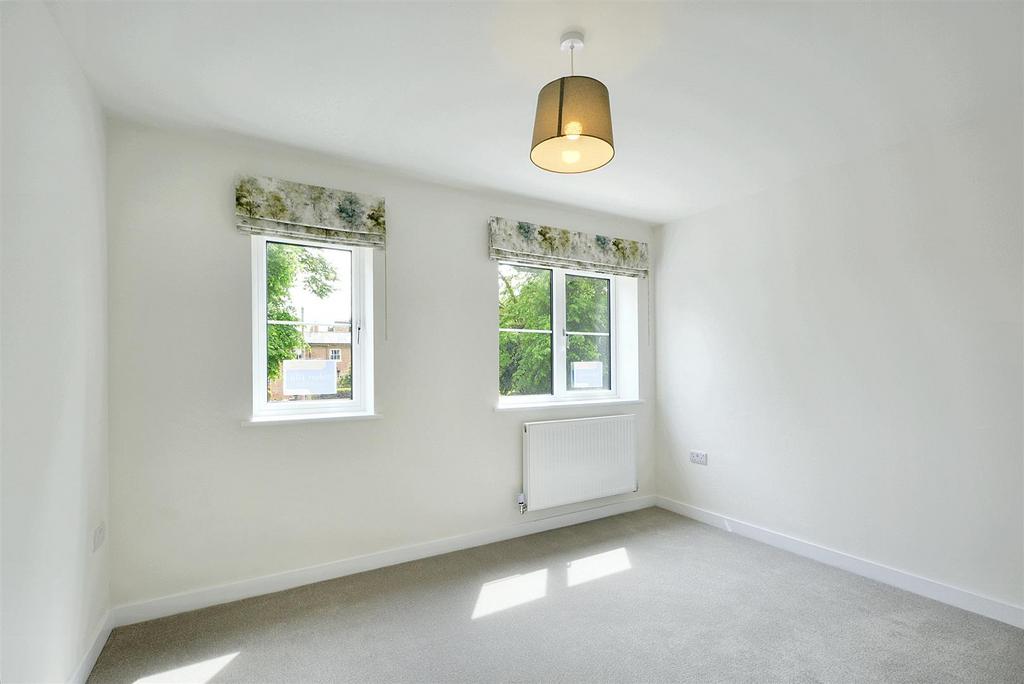 Lounge/Sitting Room/bedroom