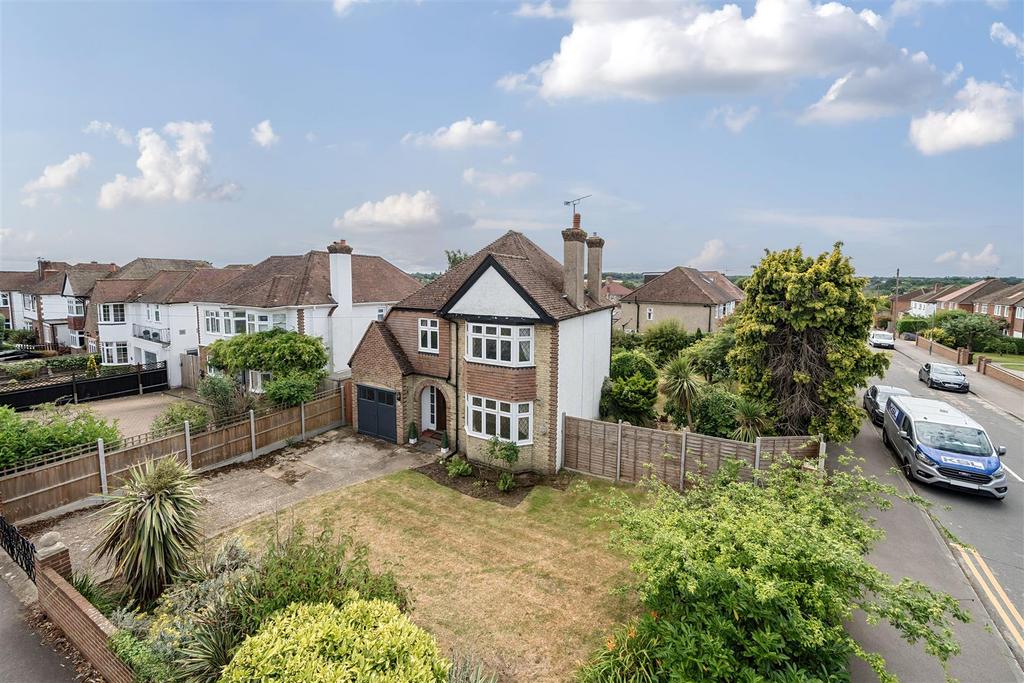 Ashford Road, Bearsted, Maidstone 3 bed detached house for sale £600,000