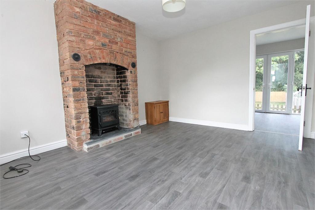 Hawbush Road, Brierley Hill, DY5 2 bed end of terrace house for sale