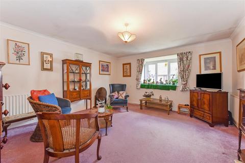 2 bedroom retirement property for sale, Carters Meadow, Charlton, Andover