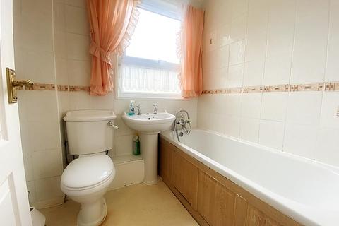 45 Honiton Way, North Shields, NE29 8HE