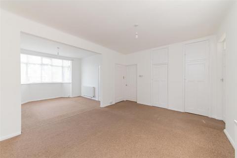 154 Devonshire Road, London, NW7 1DJ