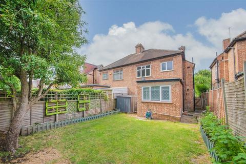 154 Devonshire Road, London, NW7 1DJ