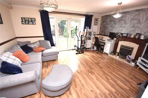 3 bedroom terraced house for sale, Exeter Drive, Marston Green, Birmingham, West Midlands, B37